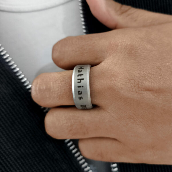 Anillo personalizado en Wattaca Perú Lima