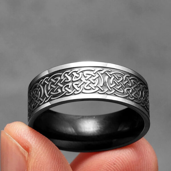 Anillo Celta Vikingo en Wattaca Perú