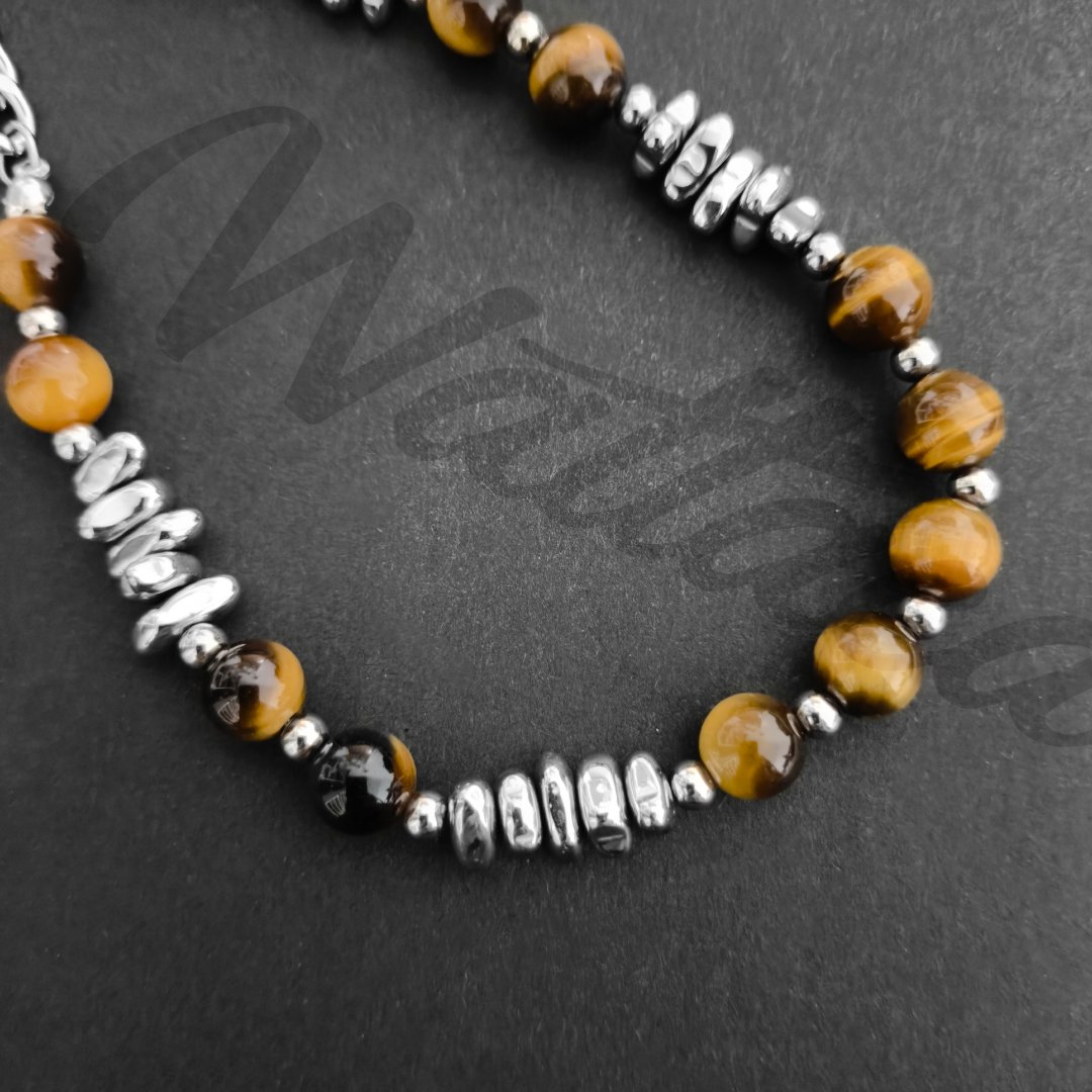 Collar ojo de tigre en Wattaca Lima Perú